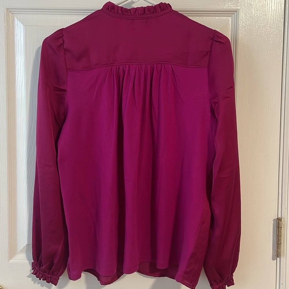 BRAND NEW WITH TAGS! LOFT Ruffle Tie Neck Mixed Media Blouse - Picture 4 of 6